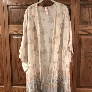 Victoria’s Secret Kimono Size M/L